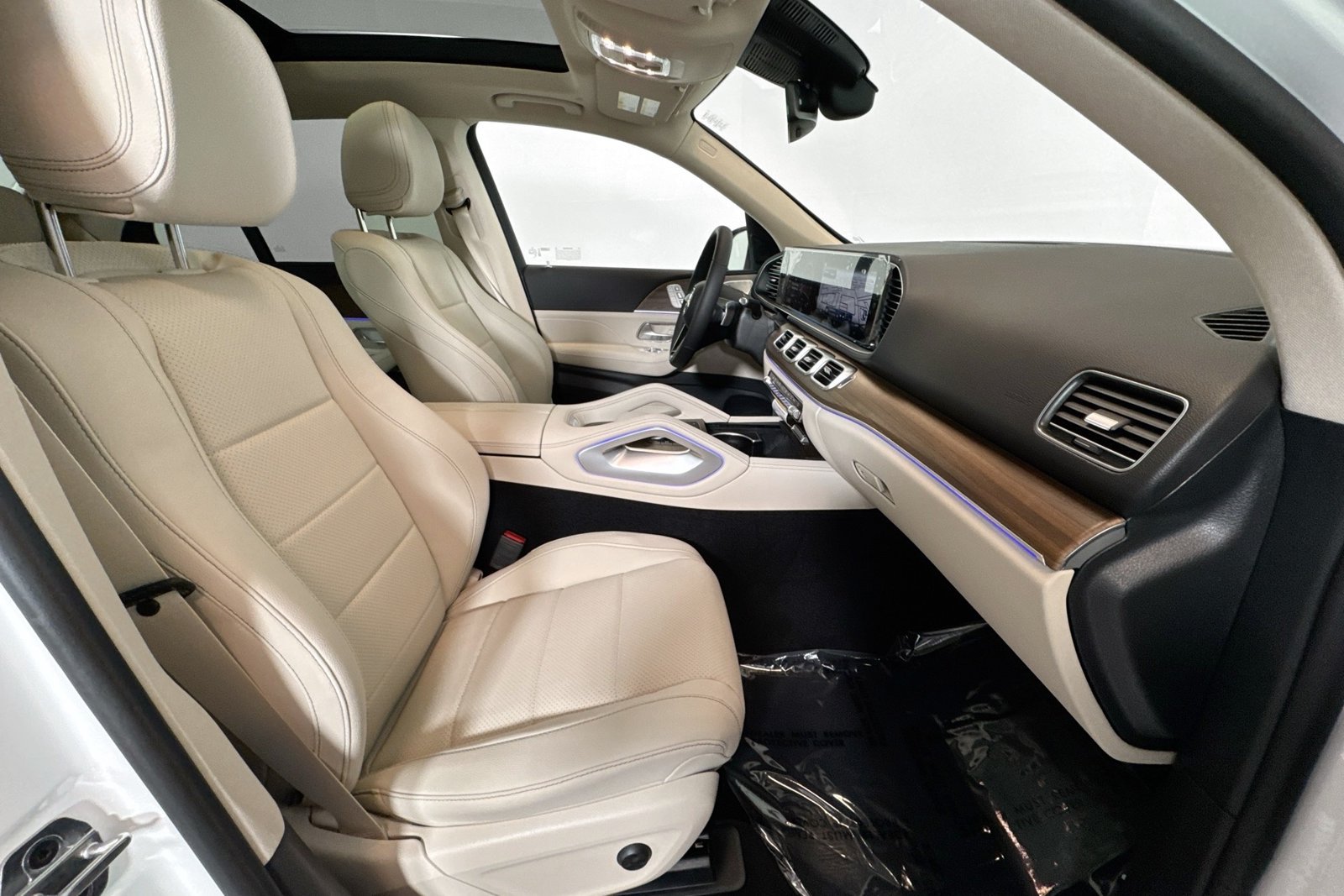 New 2026 Polar White Mercedes-Benz GLE 450 image 26