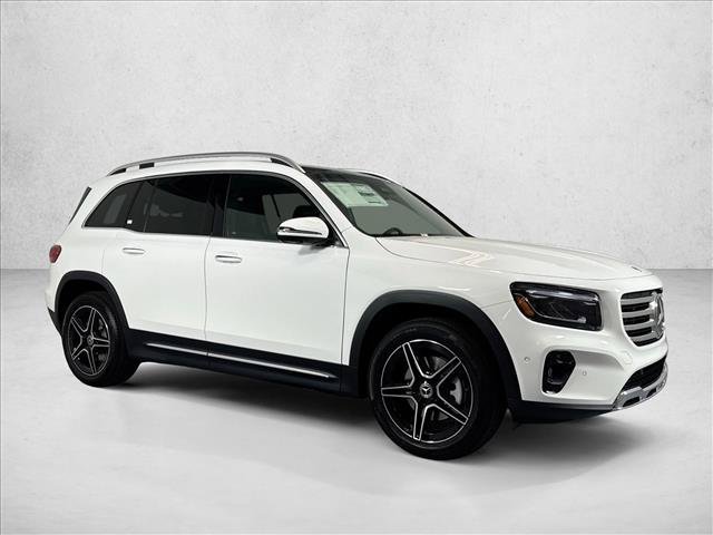 New 2026 Polar White Mercedes-Benz GLB 250 image 33