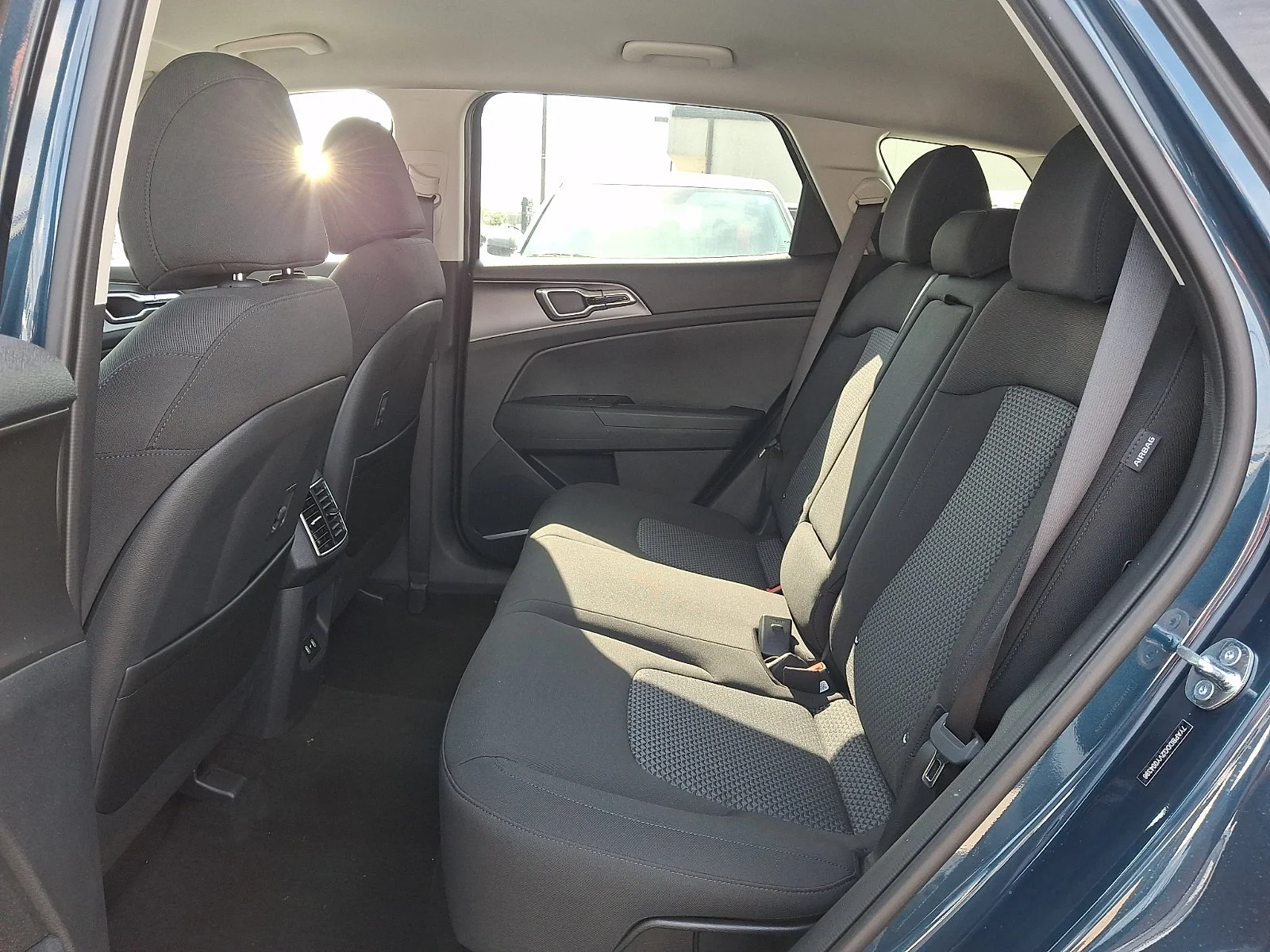 New 2027 Blue Kia S image 9