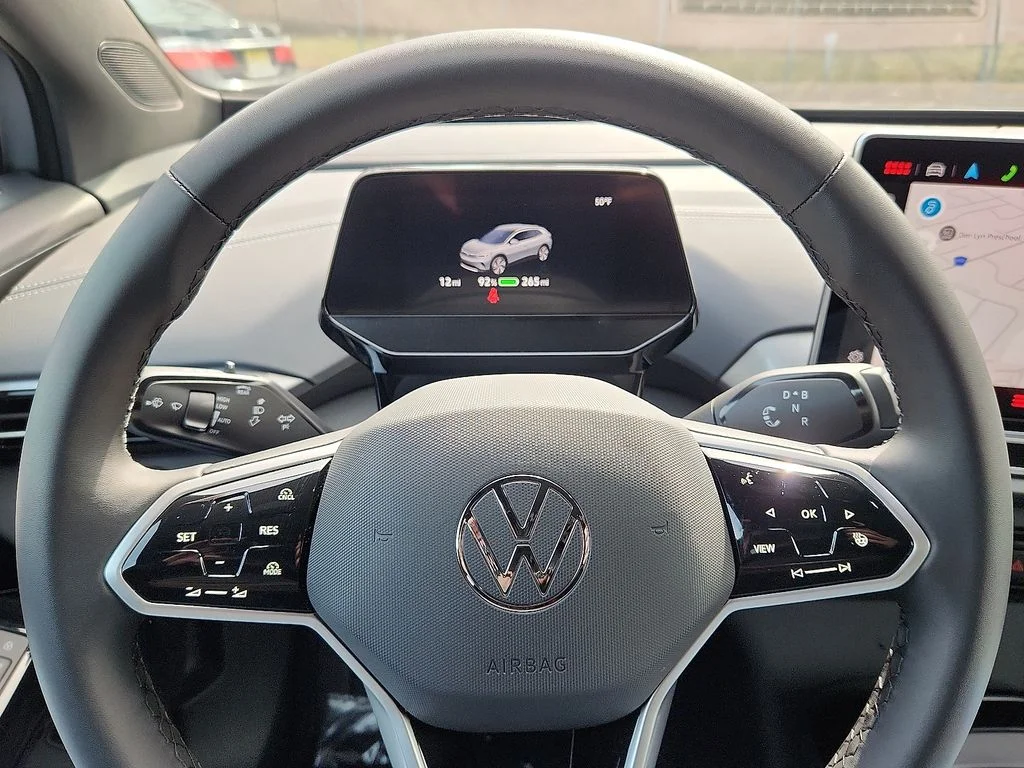 2025 Volkswagen ID.4 PRO S - Photo 9
