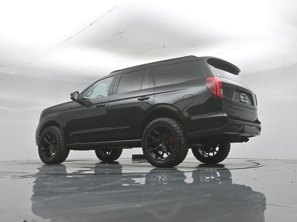 New 2026 Agate Black Metallic Ford Platinum image 3