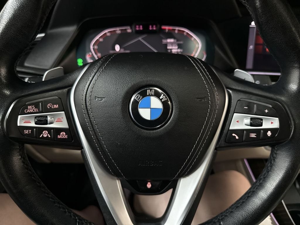 Used 2020 Black Sapphire Metallic BMW xDrive40i image 22
