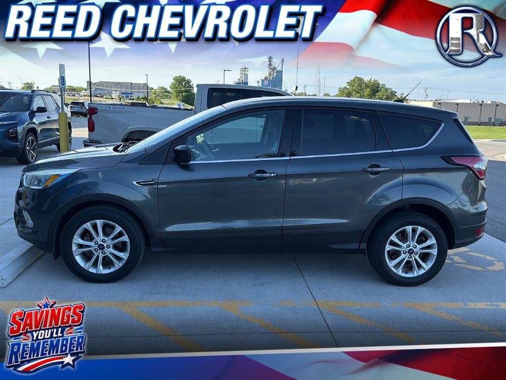 2017 Ford Escape SE's photo