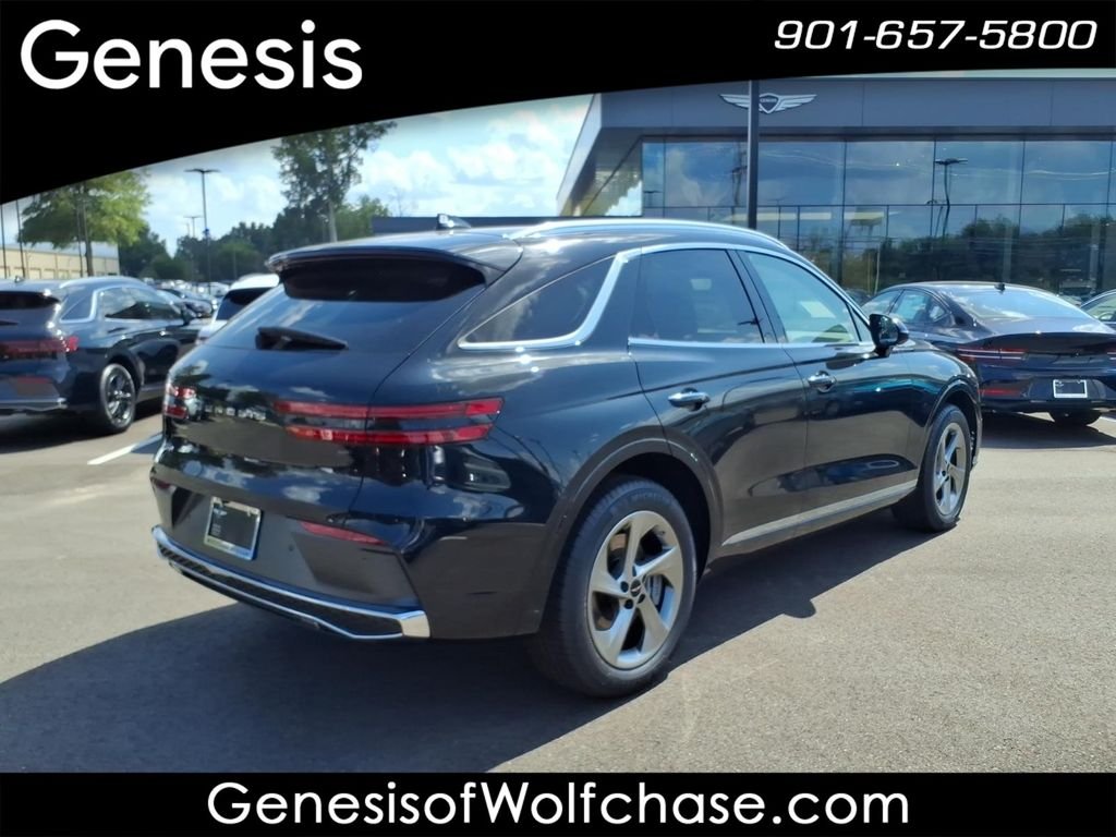 New 2027 Black Genesis 2.5T image 5