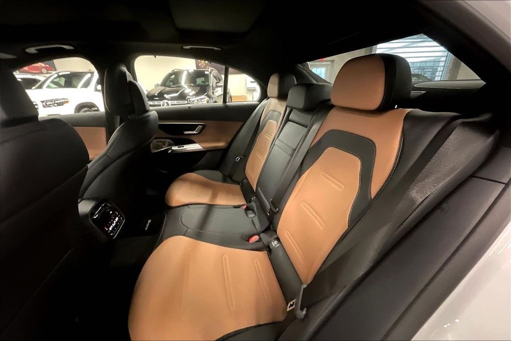 New 2026 MANUFAKTUR Moonlight White Metallic Mercedes-Benz AMG® E 53 E 4MATIC+ Sedan image 10