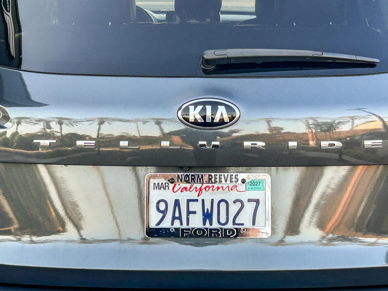 Used 2020 Gravity Grey Kia EX image 12