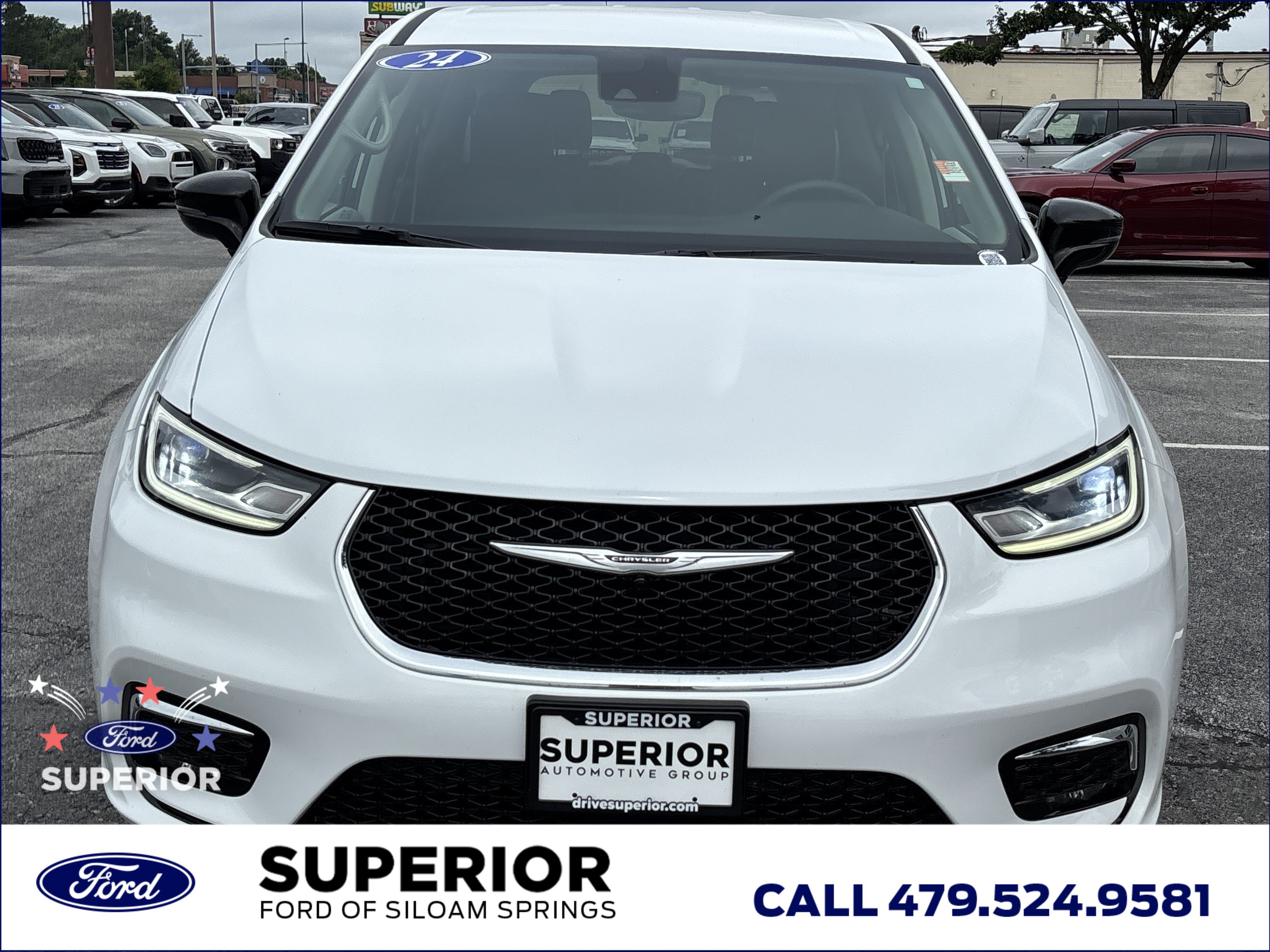 Used 2024 Bright White Clearcoat Chrysler Touring L image 13