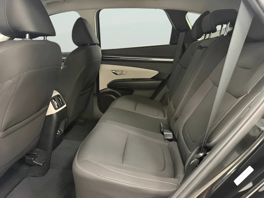 Used 2023 Black Hyundai Blue image 15