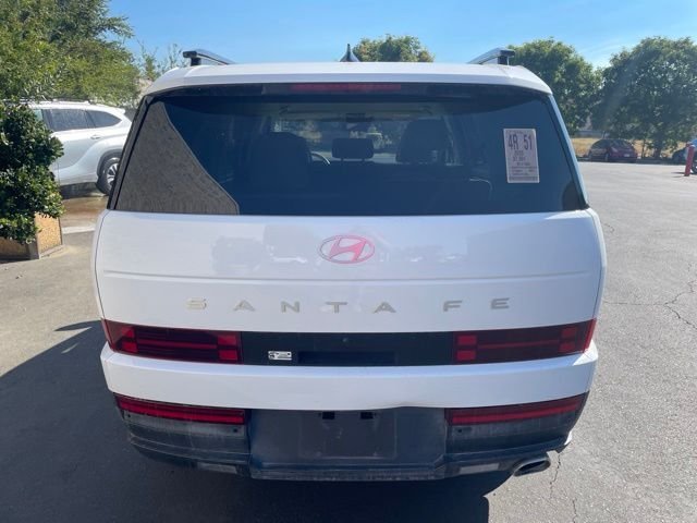 Used 2025 White Hyundai SEL image 4