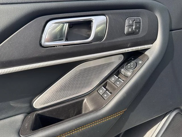 New 2026 Space White Metallic Ford Tremor® image 67