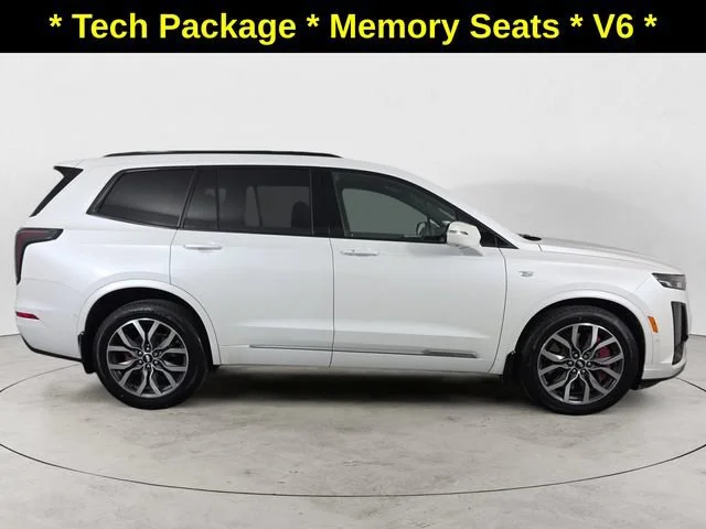 Used 2023 White Cadillac AWD Sport image 4