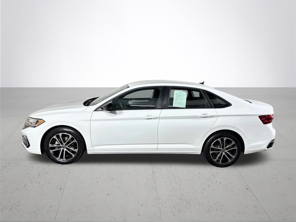 Certified Used 2023 Pure White Volkswagen 1.5T Sport image 10