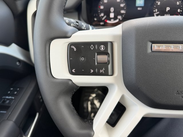 New 2026 Fuji White Land Rover S image 22