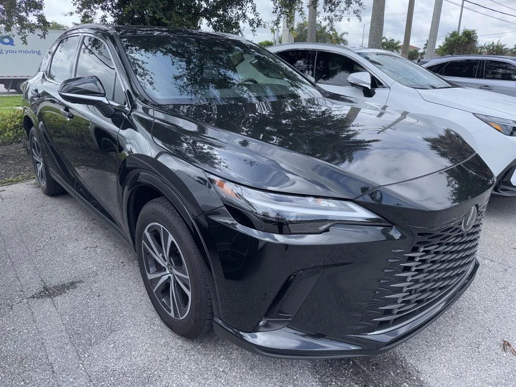 2025 Lexus RX 350's photo