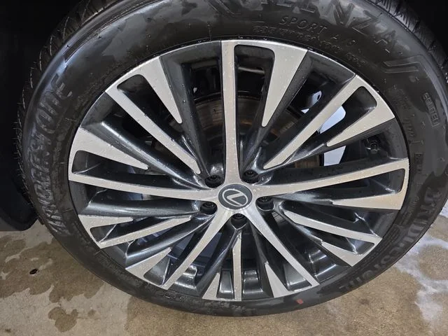 New 2026 Cloudburst Gray Lexus PREMIUM PLUS image 32