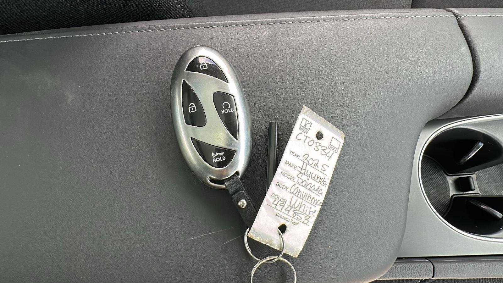 New 2025 Serenity White Hyundai SEL Convenience image 33