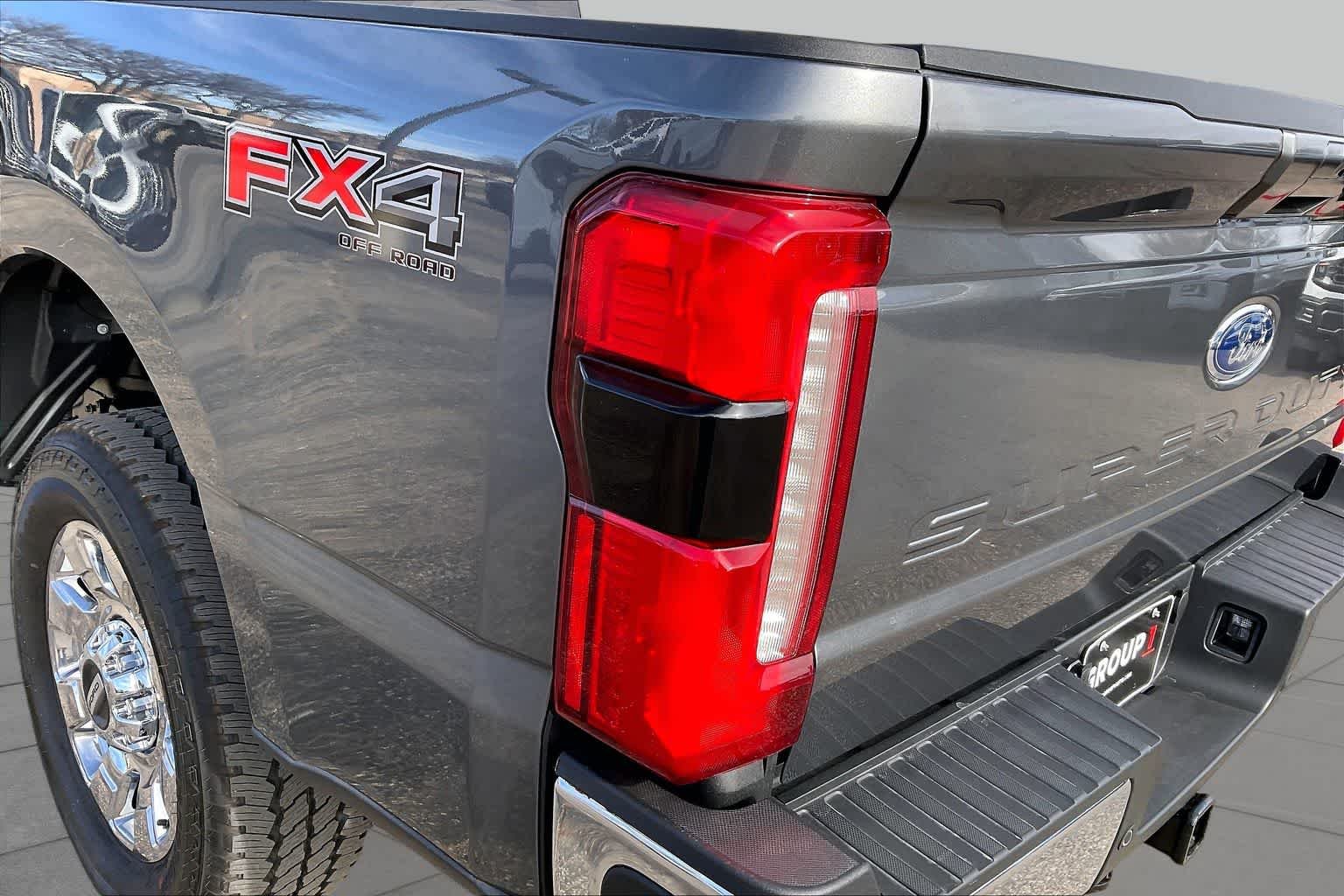 New 2026 Carbonized Gray Metallic Ford F-250® Lariat® image 14