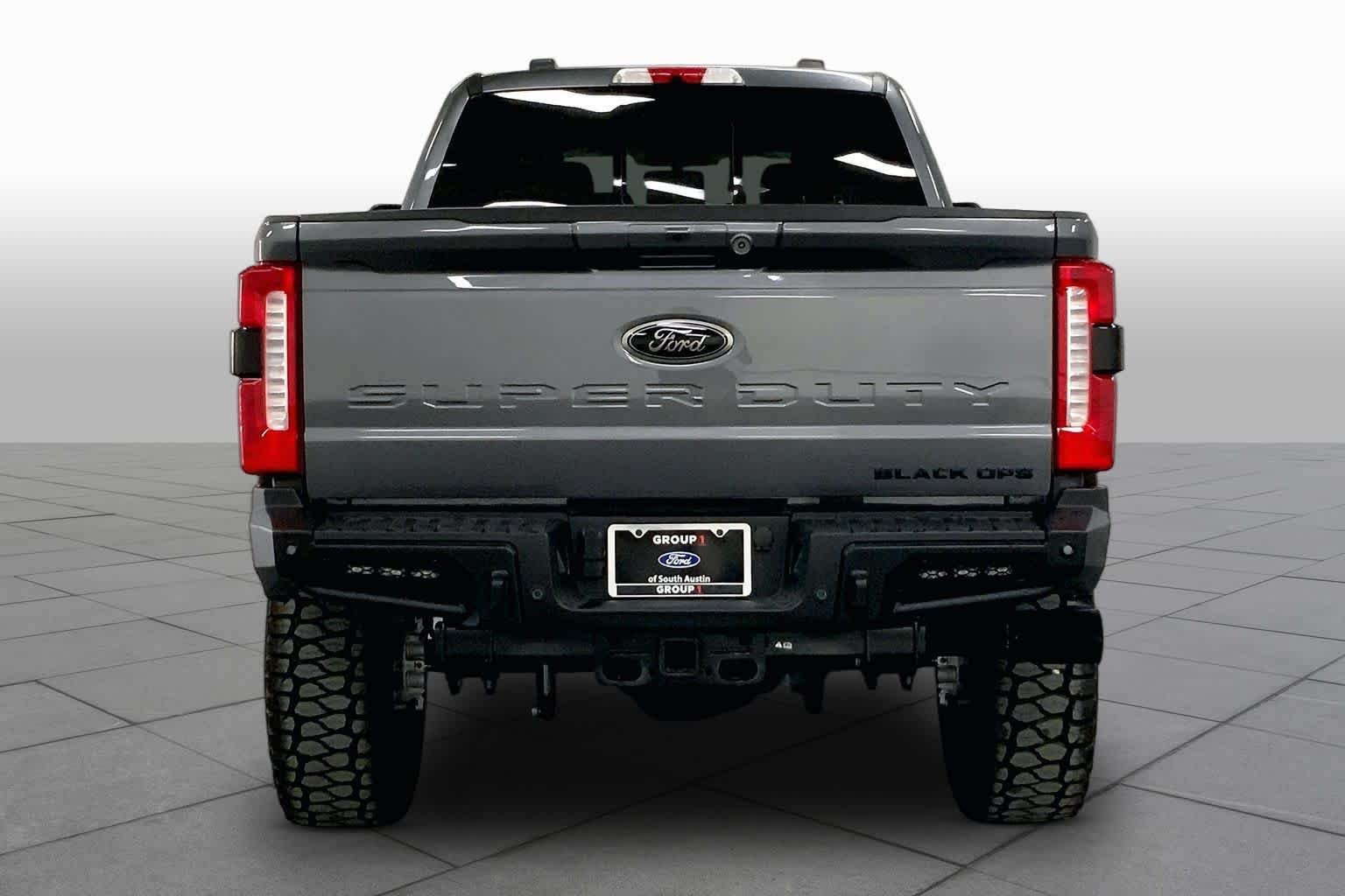 New 2026 Carbonized Gray Metallic Ford F-250® Lariat® image 4