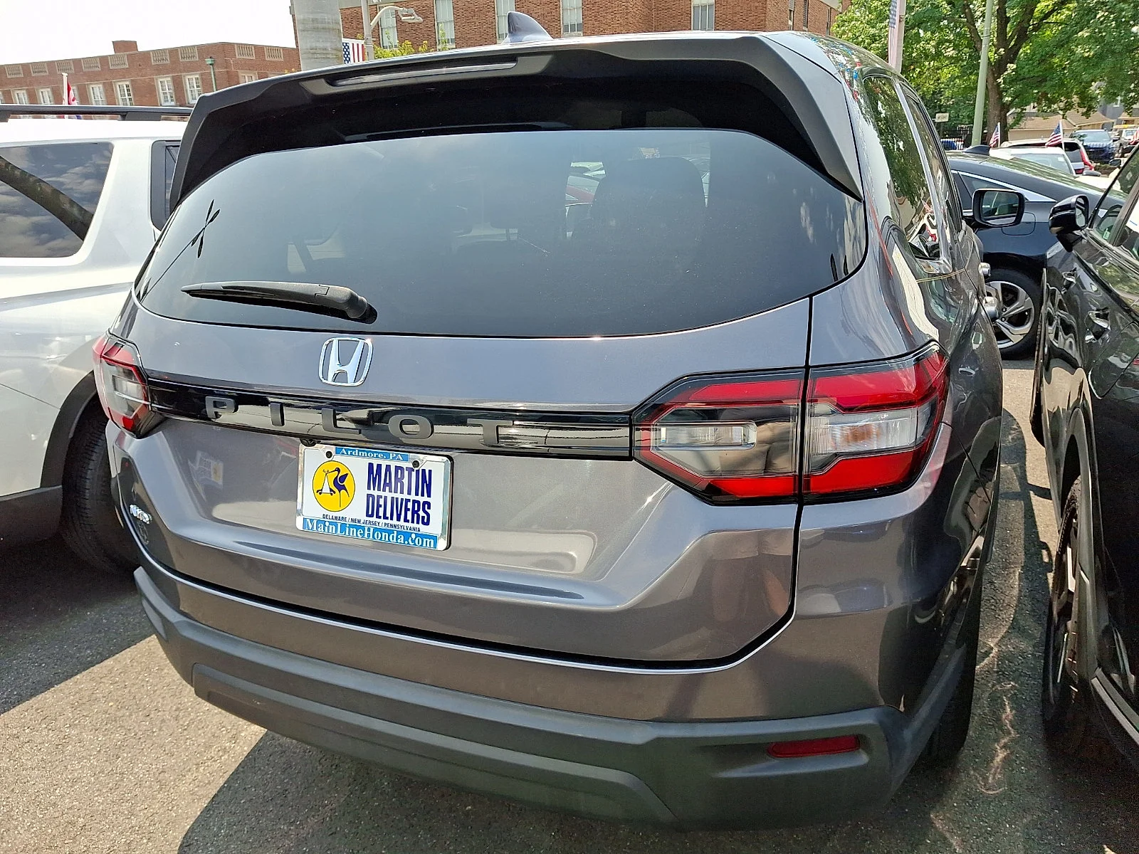 2023 Honda Pilot LX - Photo 34