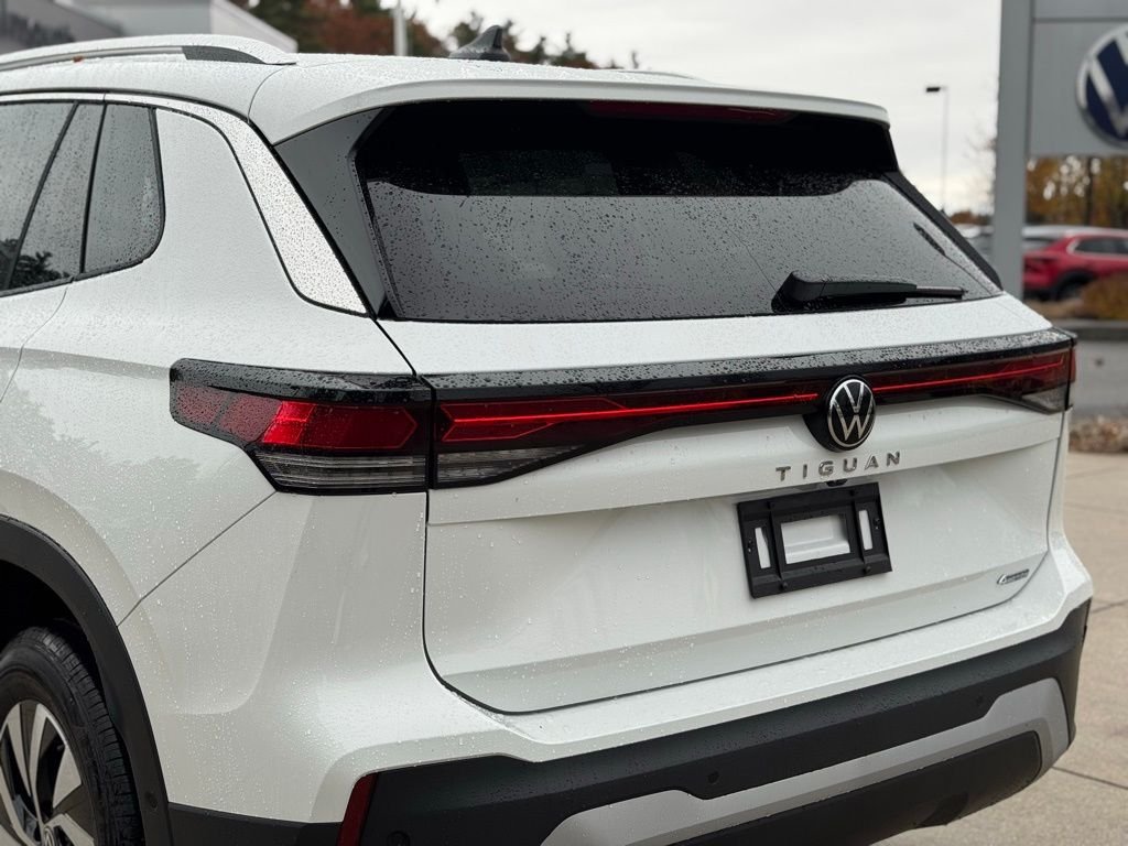 2026 Volkswagen Tiguan S - Photo 13