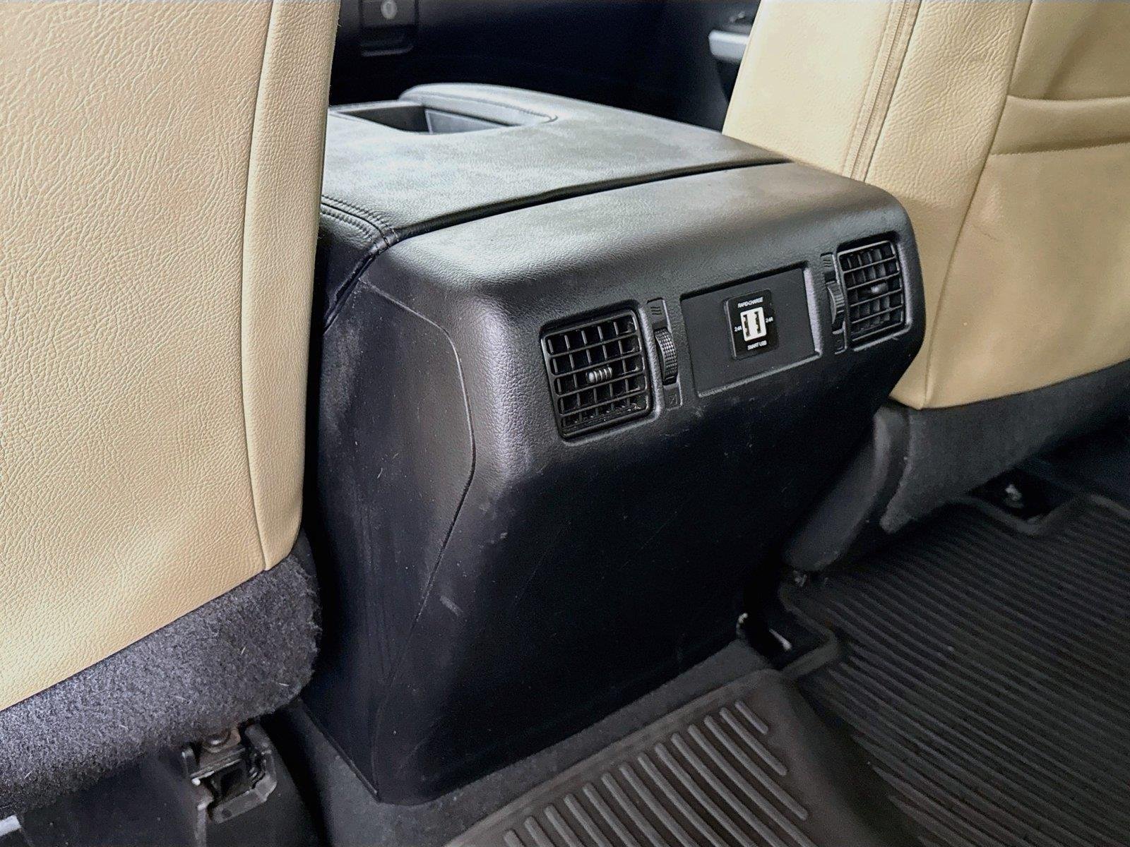 Used 2020 Super White Toyota SR5 image 32