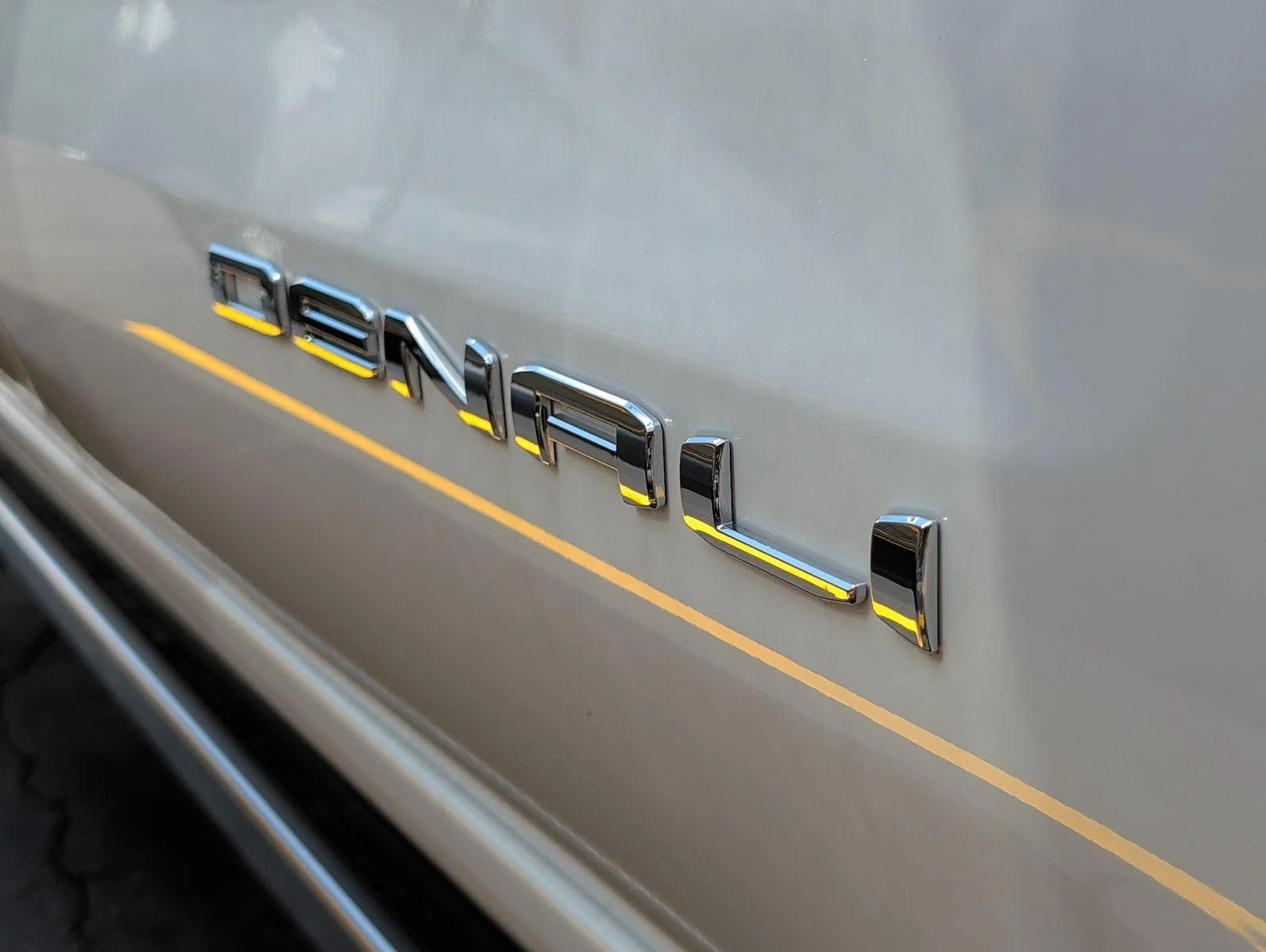 New 2026 Glacier White Tricoat GMC Denali image 31
