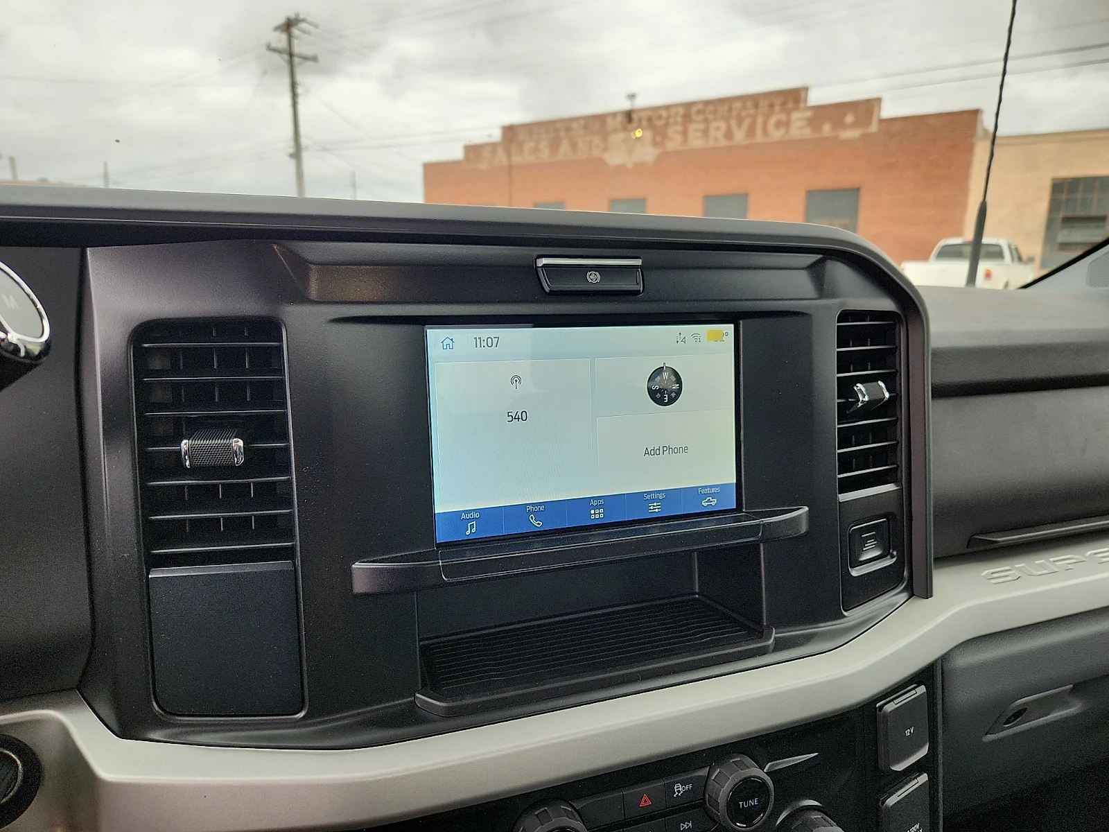 New 2026 Oxford White Ford F-350® XLT image 24