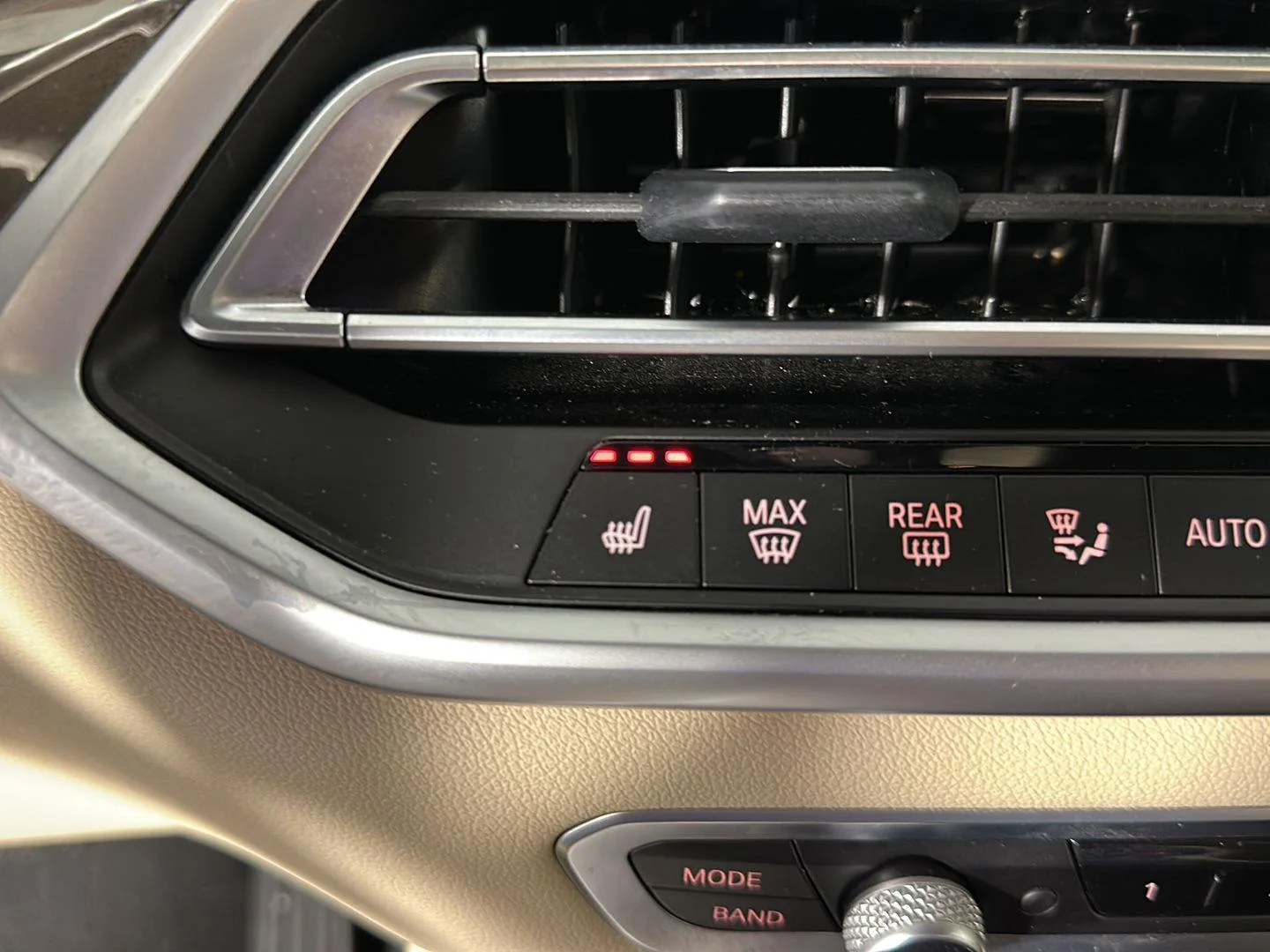 Used 2022 Phytonic Blue Metallic BMW xDrive40i image 19