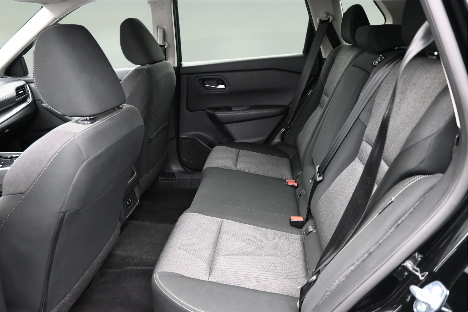 Used 2025 Black Nissan SV image 25