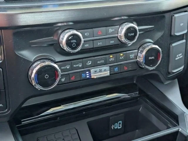 New 2026 Avalanche Ford F-250® Lariat® image 30