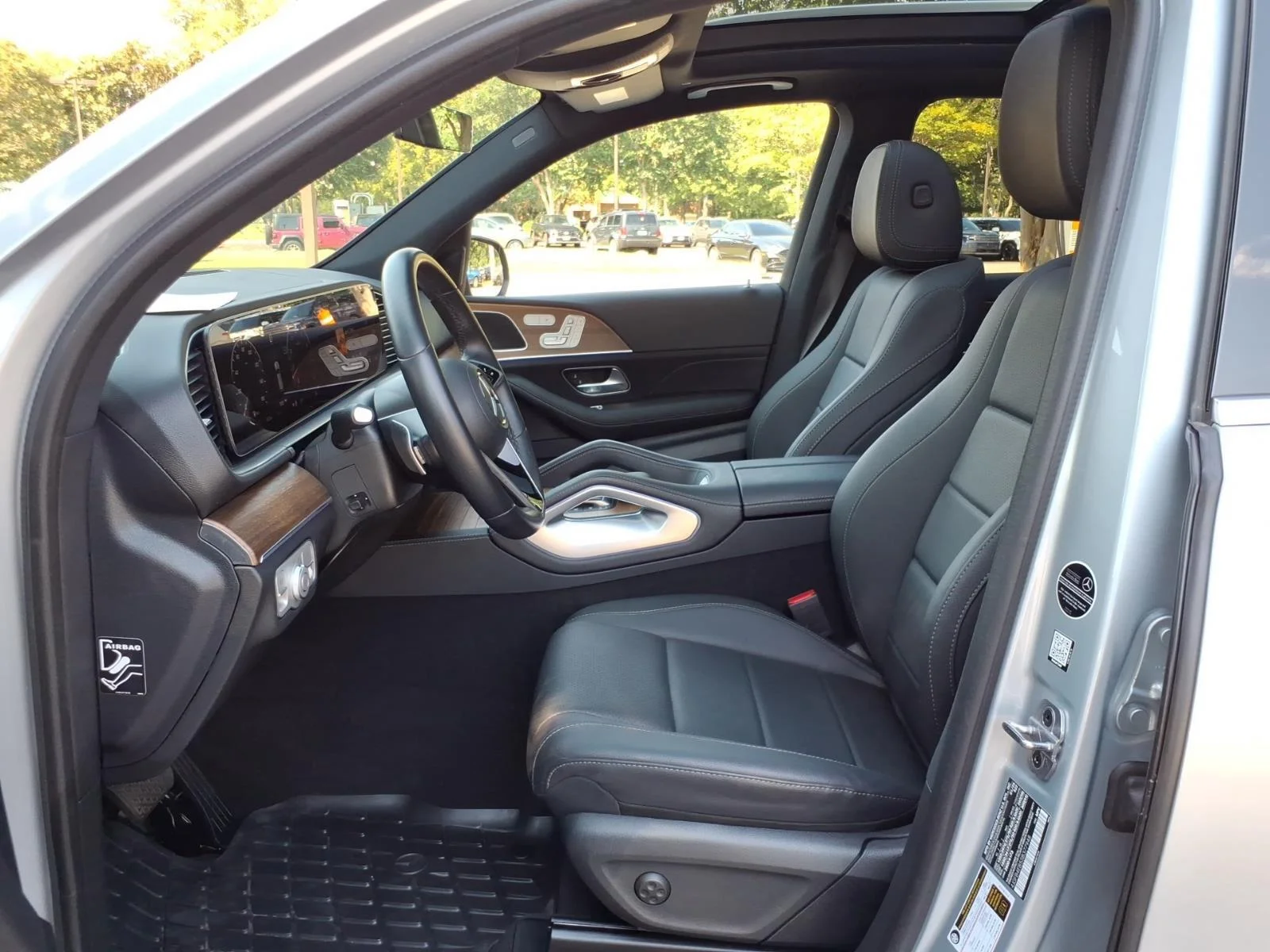 Certified Used 2025 Cirrus Silver Metallic Mercedes-Benz GLE 350 image 12