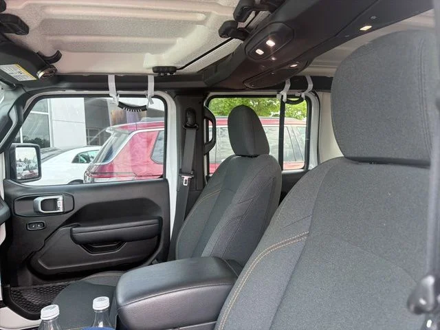 Used 2024 White Jeep Nighthawk image 6