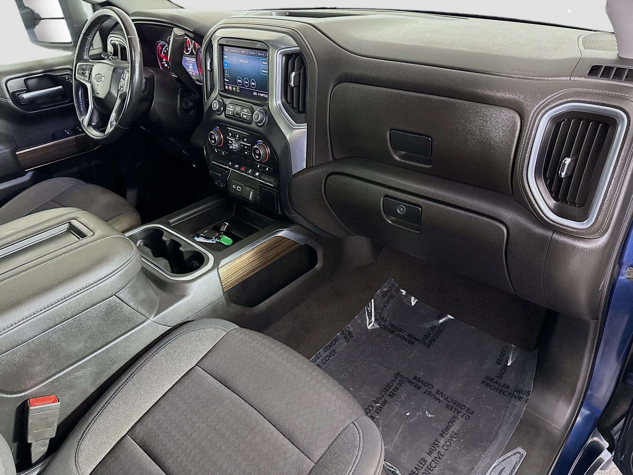 Used 2022 Northsky Blue Metallic Chevrolet RST image 25