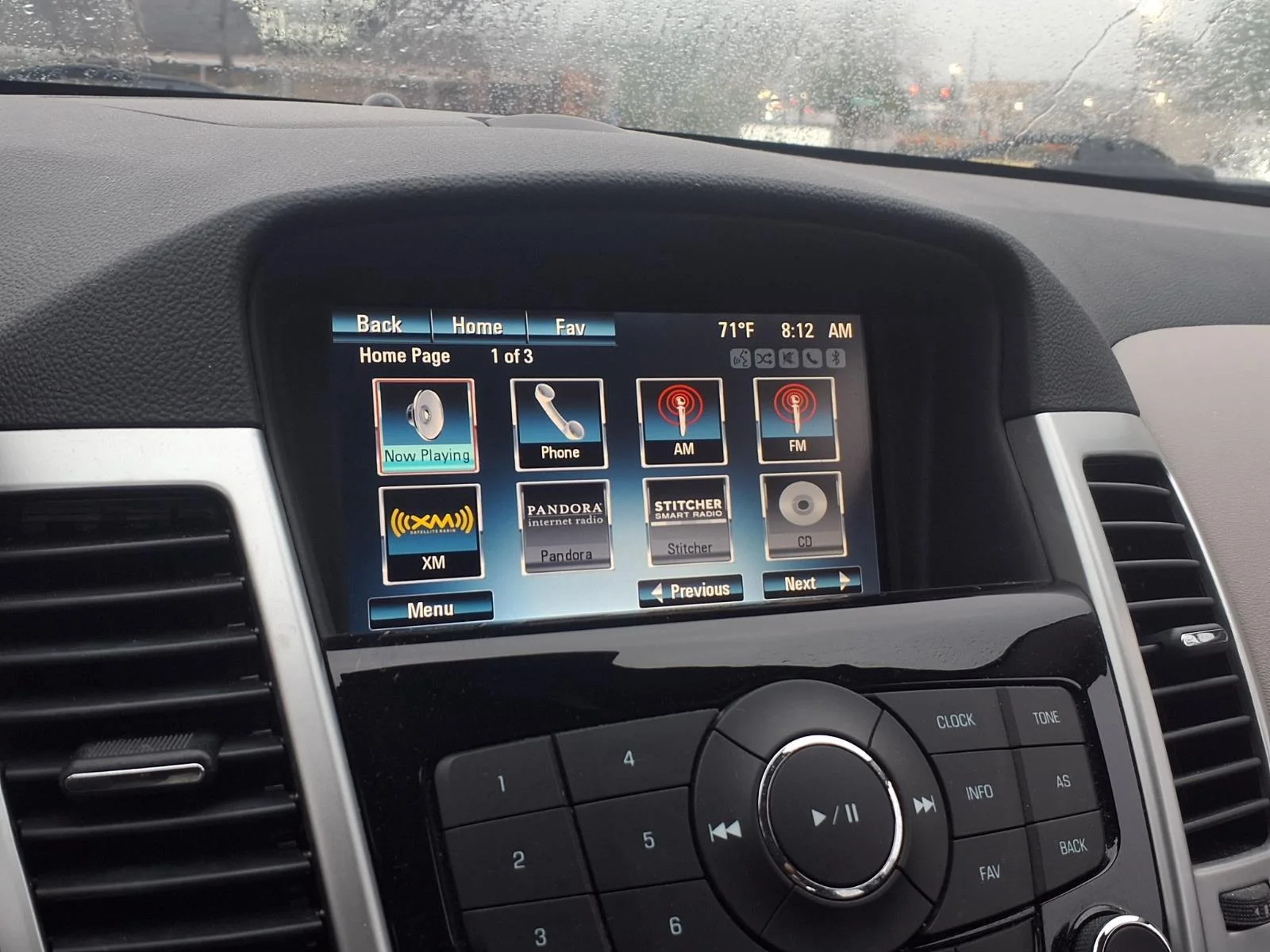 Used 2014 Silver Ice Metallic Chevrolet 1LT image 5