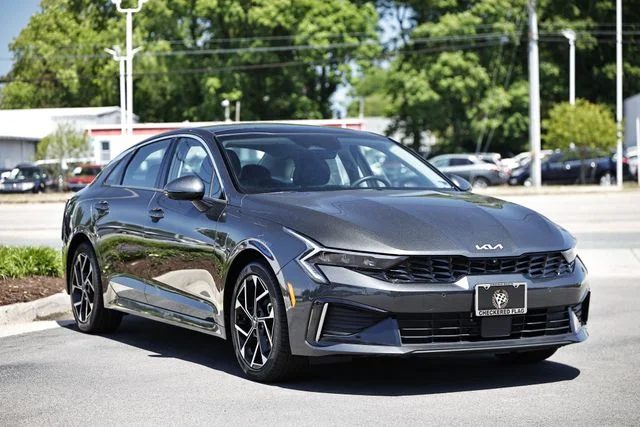 Used 2025 Interstellar Gray Kia EX image 13
