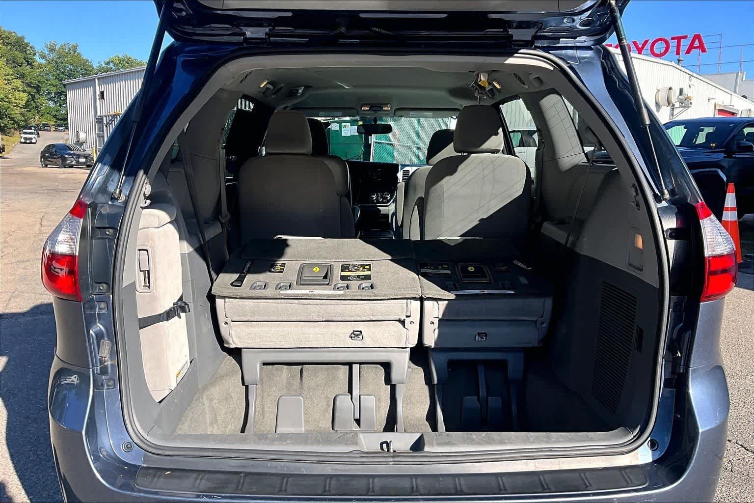 Used 2017 Shoreline Blue Pearl Toyota LE image 30