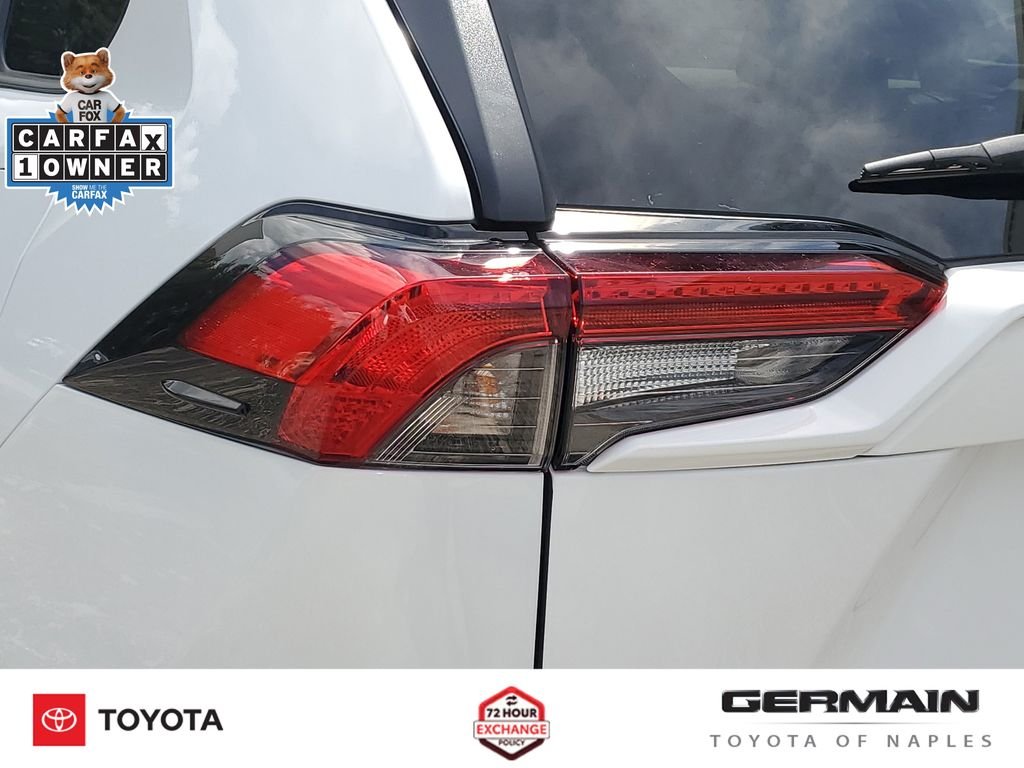 Used 2025 White Toyota XLE image 16