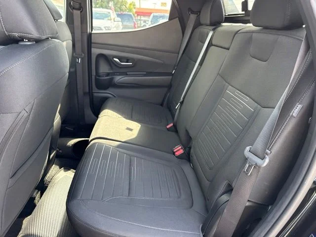 Used 2024 Black Hyundai SEL image 12