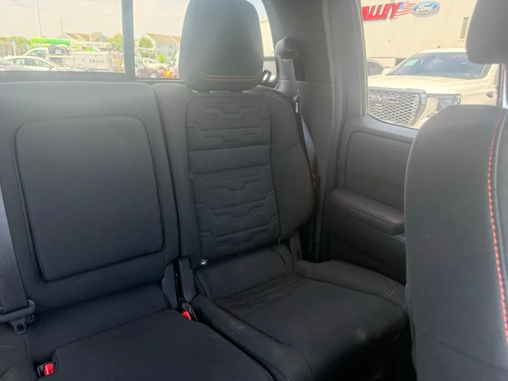 Used 2023 Black Nissan PRO-X image 58