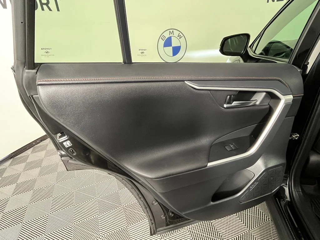 Used 2019 Black Toyota Adventure image 28
