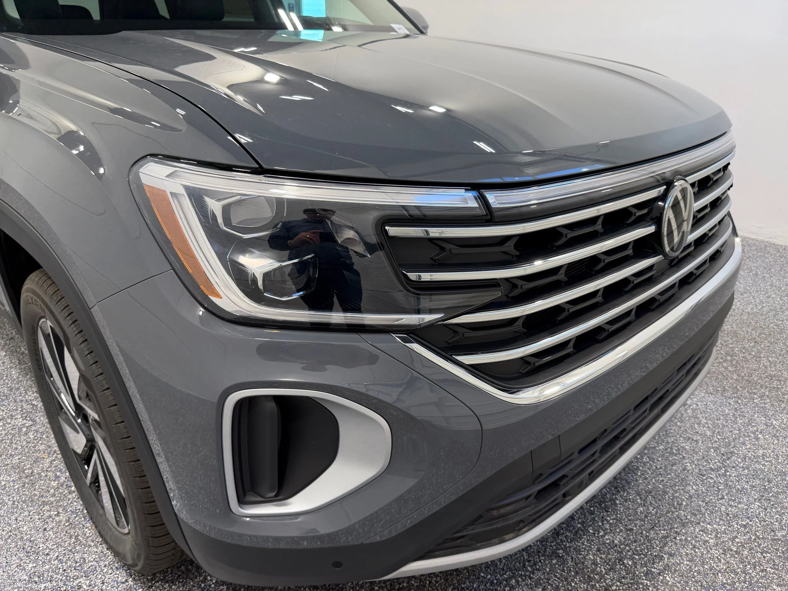 2026 Volkswagen Atlas SE w/Tech - Photo 18