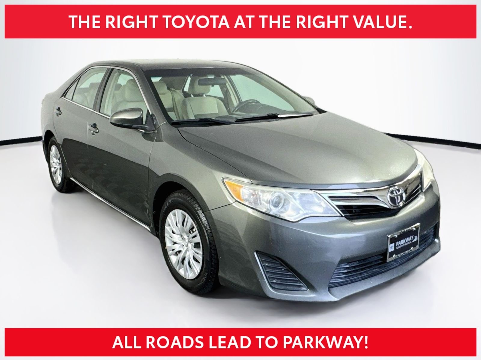 Used 2012 Green Toyota LE image 1