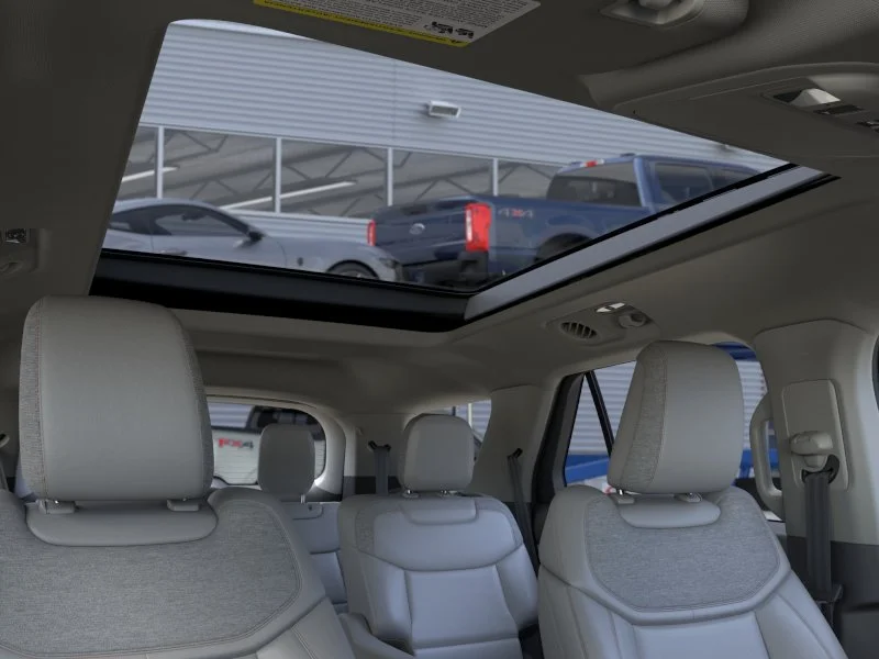 New 2026 Vapor Blue Metallic Ford Active image 38