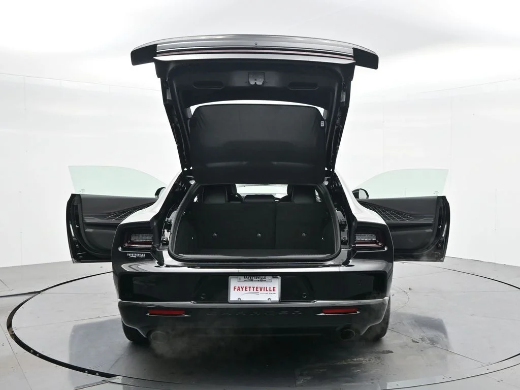 New 2026 Diamond Black Crystal Pearlcoat Dodge Scat Pack image 45