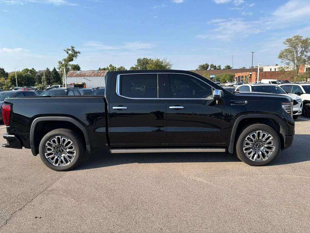 Used 2026 Black GMC Denali Ultimate image 8