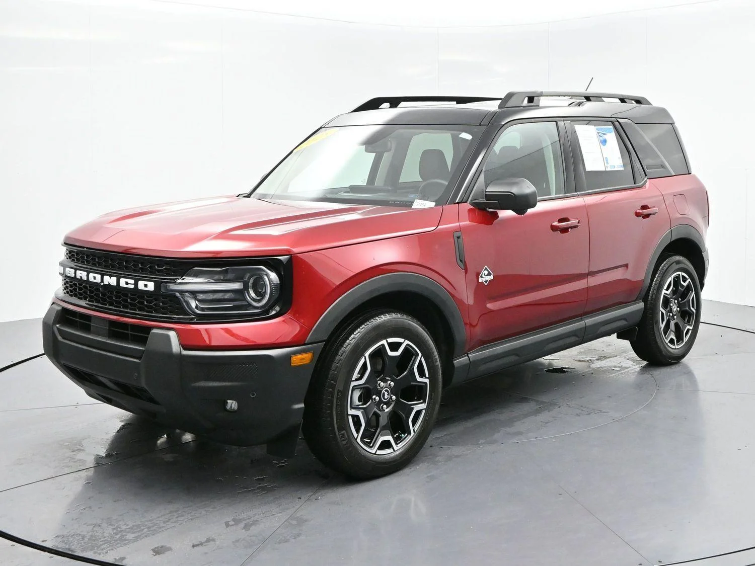 Used 2025 Ruby Red Metallic Tinted Clearcoat Ford Outer Banks image 3