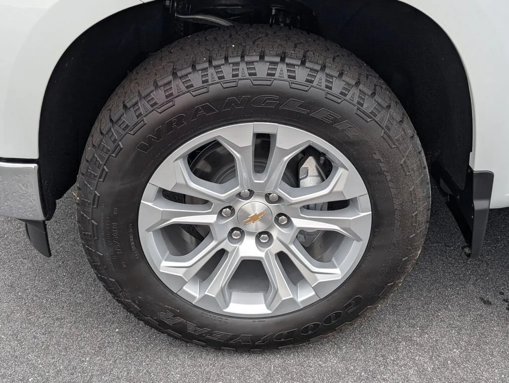 New 2026 Summit White Chevrolet LTZ image 12