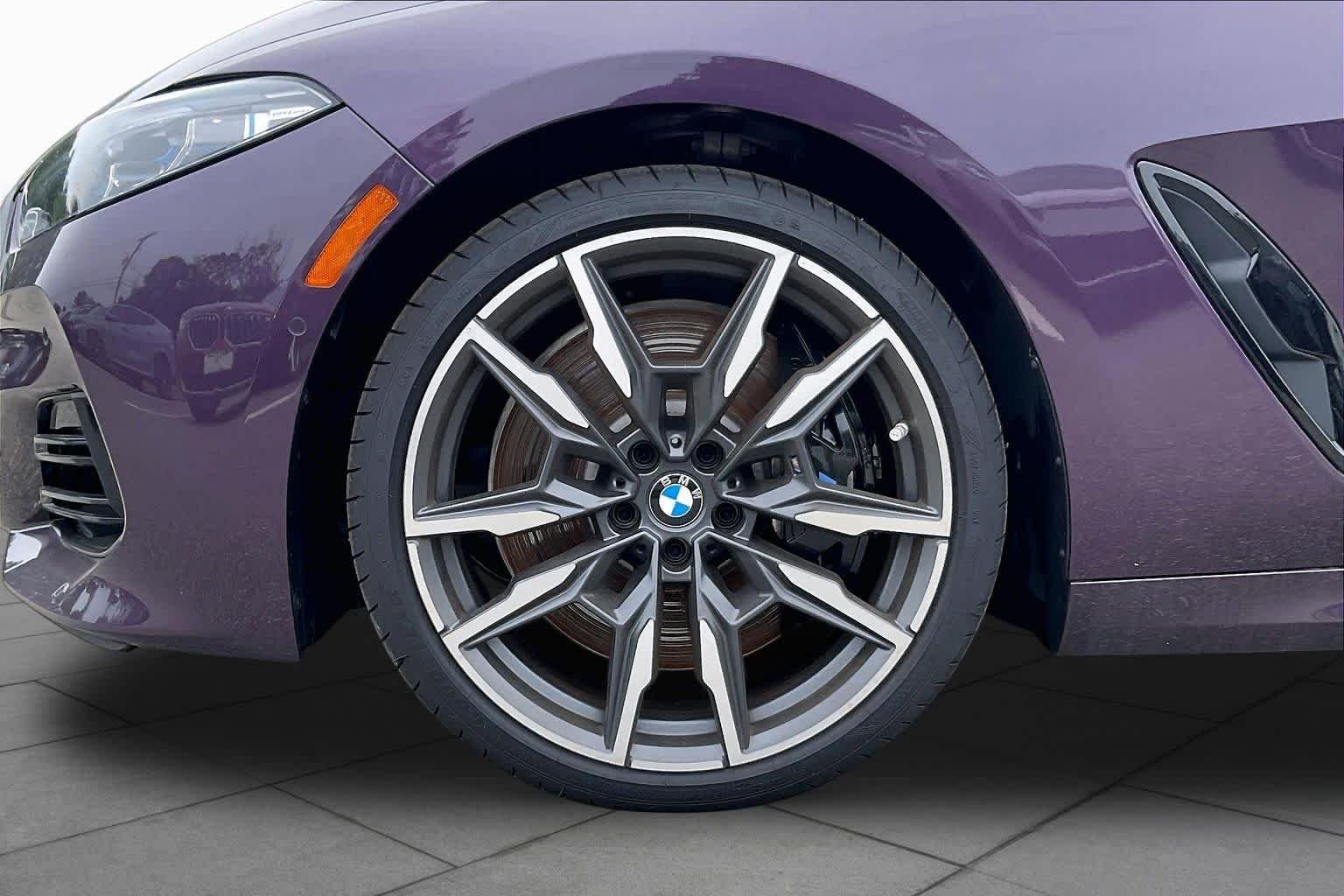 New 2026 Daytona Violet Metallic BMW M850i image 11
