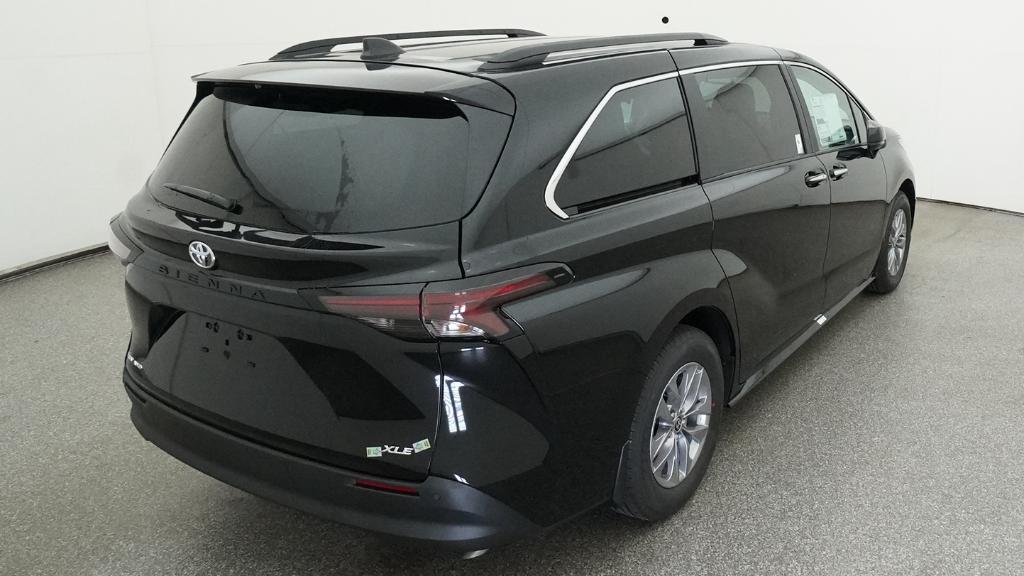 New 2026 Midnight Black Metallic Toyota XLE image 5