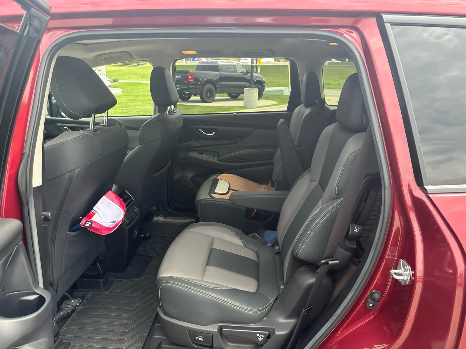 Used 2024 Crimson Red Pearl Subaru Onyx Edition image 8